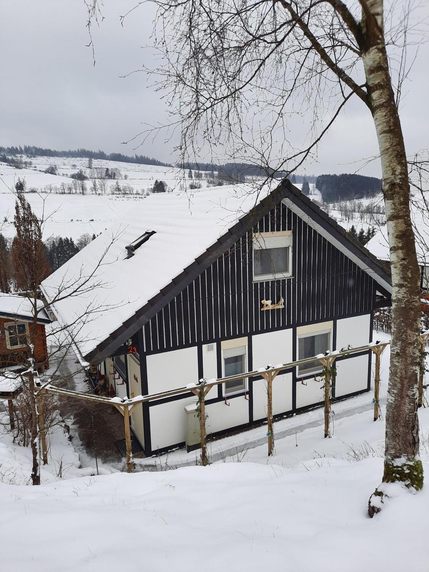 Das Waldhaus Bad Berleburg Eksteriør billede